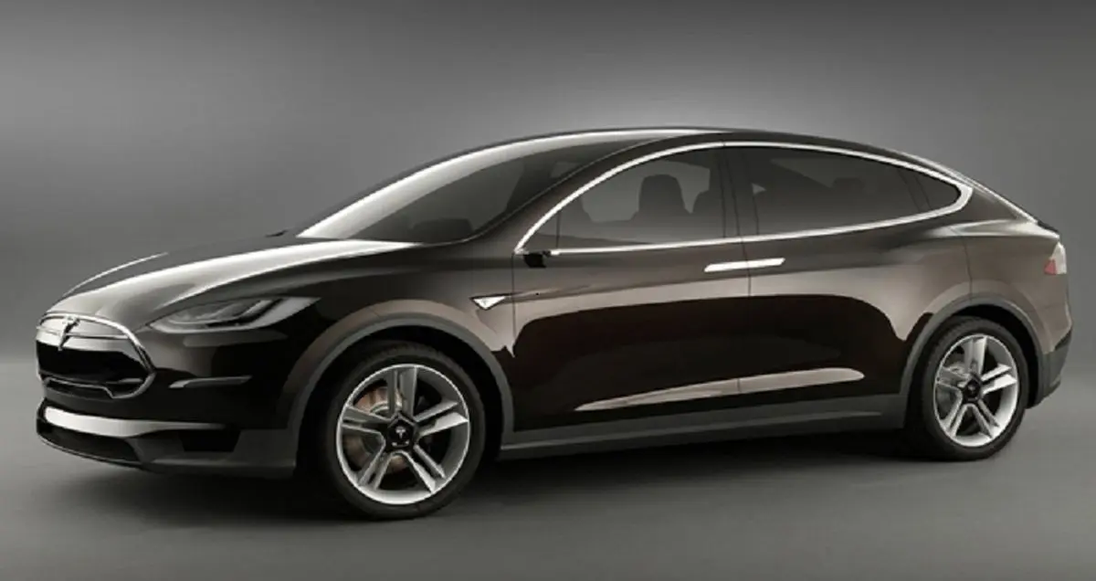 ایلان ماسک از رونمایی غیر منتظره محصول جدید تسلا در اکتبر ۲۰۱۷ خبر داد
