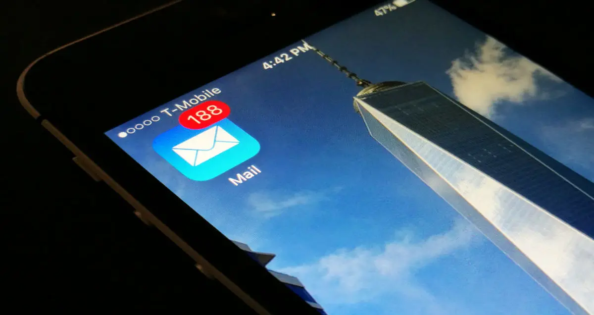 راه حل رفع مشکل آزاردهنده مدیریت ایمیل در iOS 10