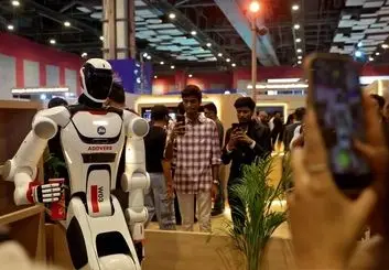 رقیب هندی چت جی پی تی از راه رسید