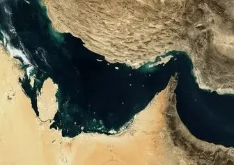 ادعای جدید سنتکام: تنگه هرمز باز است !