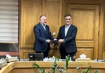 مشاور رئیس کل بانک مرکزى منصوب شد