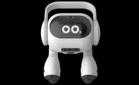 ال‌جی از یک ربات دوپای کوچک برای مراقبت از حیوانات خانگی رونمایی کرد
