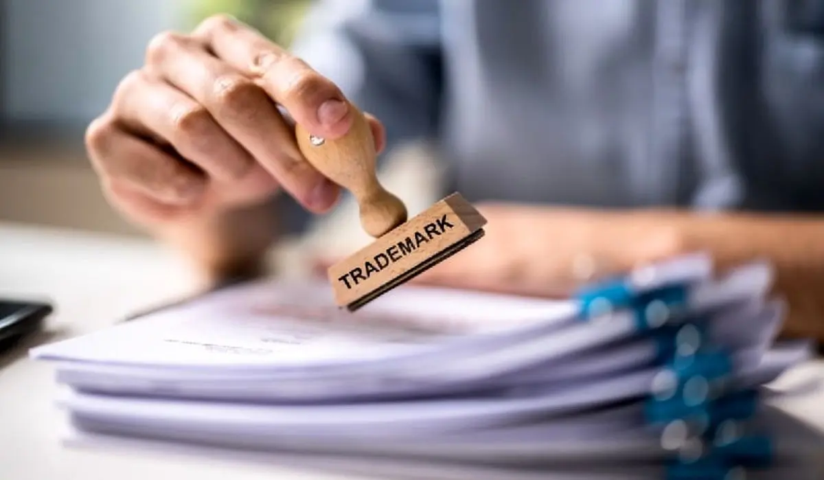 با آواحساب به راحتی برند خود را ثبت کنید