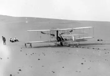 ناسا 120 سالگی اولین پرواز انسان توسط برادران رایت را جشن می‌گیرد
