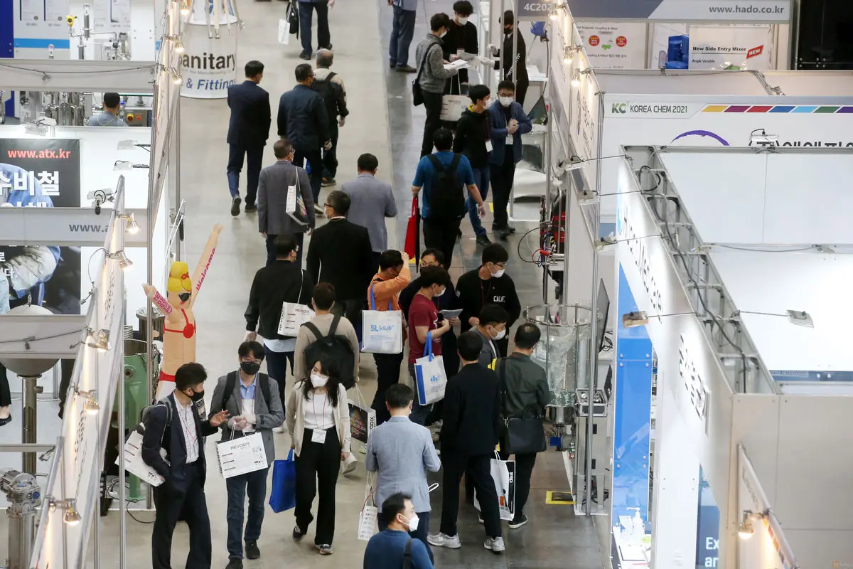 هیات تجاری ایرانی به نمایشگاه نانو کره جنوبی می رود