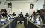 ورود بانکها به حوزه طلا منجر به نابودی کسب و کارها می شود