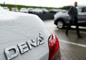 سقوط قیمت خودروهای داخلی؛ دنا پلاس و ساینا رکورد زدند+ جدول