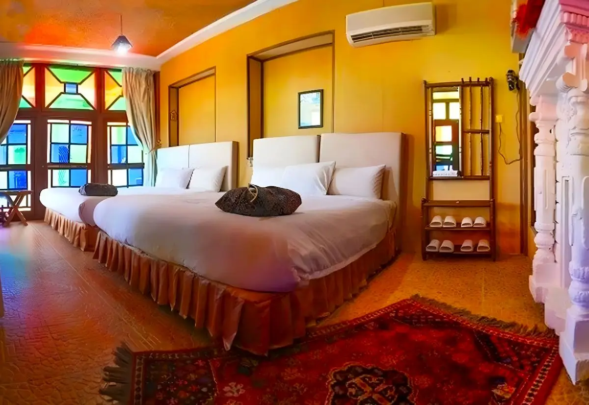 راهنمای کامل رزرو هتل در شیراز با قیمت مناسب