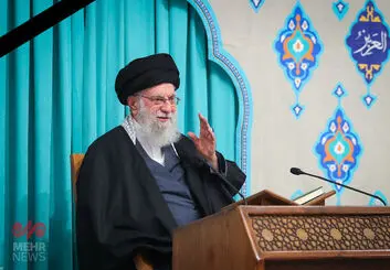 رهبر انقلاب به شهادت رسیدند