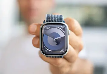 مشکل تخلیه باتری اپل واچ به‌زودی رفع می‌شود
