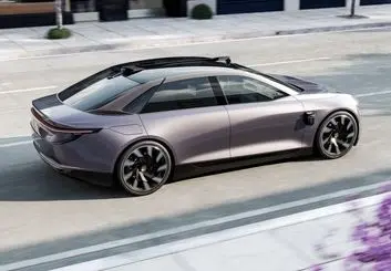 چین درصدد تصاحب تاج تسلا