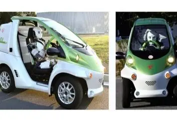  ربات های انسان نمای ژاپنی رانندگی می کنند